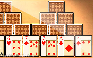 Пирамида и Коврик